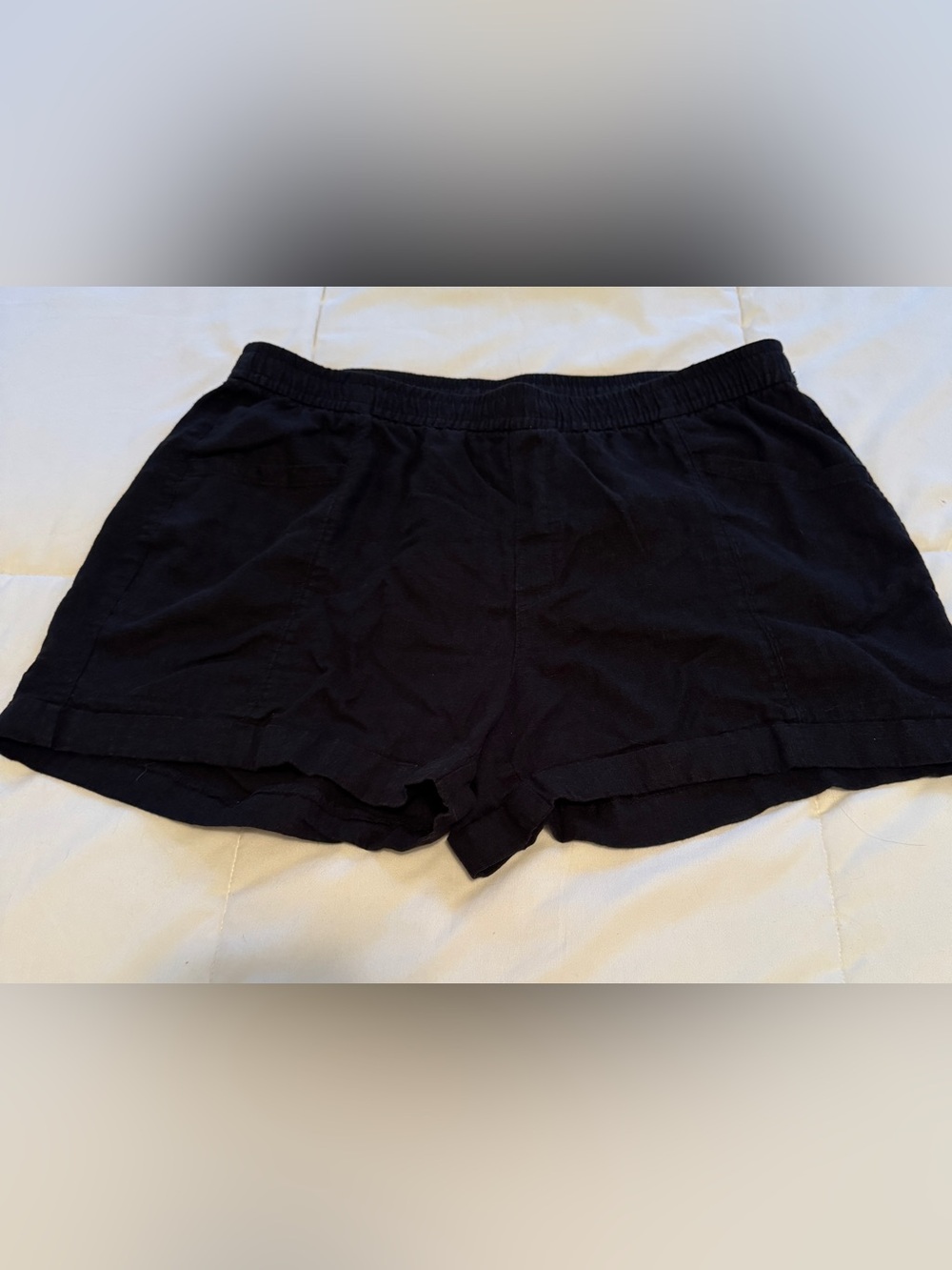 Old Navy Women's Black Elastic Waist Casual Athletic Shorts 55% Linen Blend